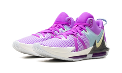 LeBron Witness 7 "Fuchsia Dream" DM1123 500