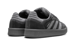 Samba XLG "Carbon Grey" ID3912