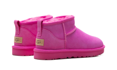 Classic Ultra Mini Boot WMNS "Carnation" 1116109 CRNT