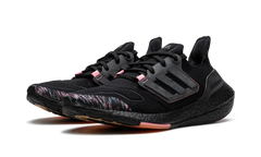 ULTRABOOST 22 WMNS "Black Beam Pink" GX5927