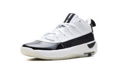 Max Aura 7 "White Summit White Black" HQ2091 100