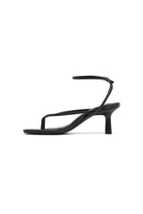 THERAPY Khy Heel Black