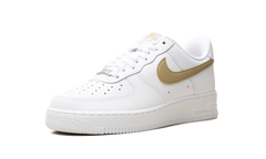 Air Force 1 '07 "White / Parachute Beige" FJ4146 124