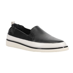 Quin Slip On Sneakers