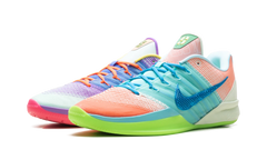 Sabrina 3 WMNS "What The" IO7845 300
